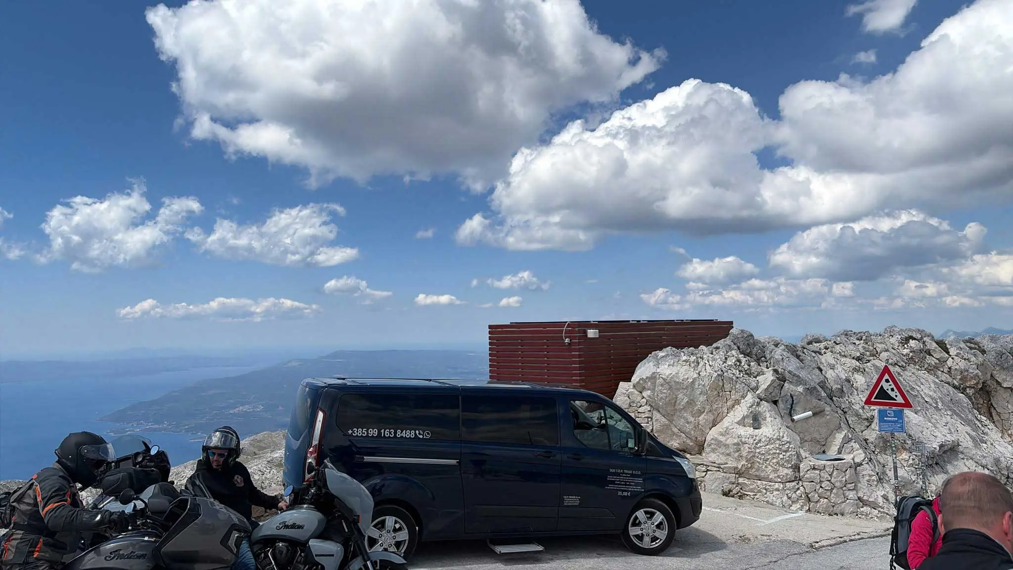 Private transfer Baška Voda 8+1 van